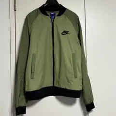 Nike オリーブグリーン 緑　フライトジャケット　MA-1