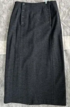 マーガレット・ハウエル　スカート