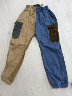BREEZE カーゴパンツ サイズ130 ベージュ・青のサムネイル