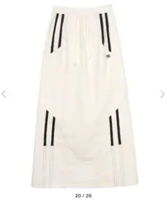 melt the lady logo line skirt