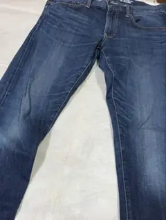 UNIQLO JEANS slim fit 30インチ　76センチ