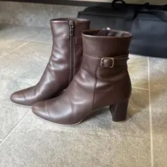 Item thumbnail for item a332c328-d76c-4129-aa96-4495a1e15dc6