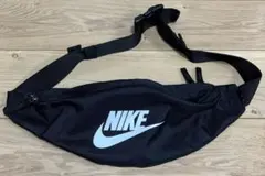 Nike ボディバッグ ブラック