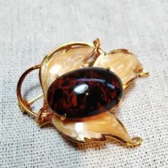 【美品】ヴィンテージ風 ゴールドリーフ×アンバー調 華やかブローチ