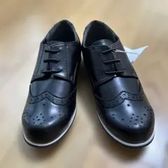 新品未使用☆コムサイズム　黒　ウィングチップ　フォーマルシューズ22㎝