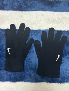 Nike 滑り止め付きニット手袋 黒