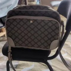 ショルダーバッグ