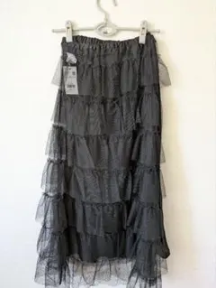 【新品】ローリーズファーム　ブラック 2wayフリルチュールスカート