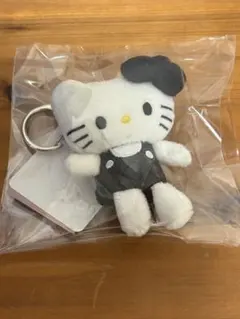 ハローキティ LOWRYSFARM Me%トイキーホルダー ブラックキルト