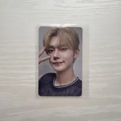 txt SANCTUARY ユニバ特典 トレカ ヨンジュン