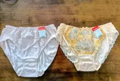 Triumph ショーツ 2点セット