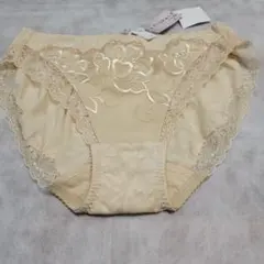 新品 FLORALE by Triumph ショーツ ベージュのサムネイル