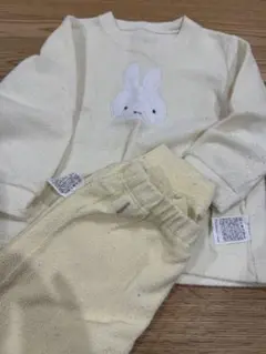 UNIQLO★ミッフィー フリースパジャマ　100サイズ