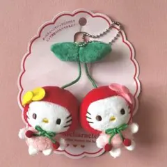 【新品未使用】さくらんぼキティ ぬいぐるみ キーホルダー バッチ マスコット