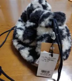 Item thumbnail for item 8fe1d401-fd3b-464d-be9c-a7c702ba022e