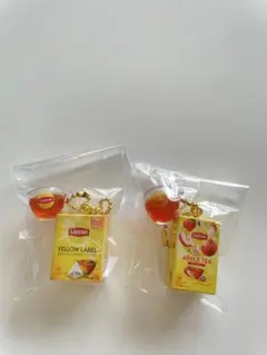 リプトン　紅茶　ミニチュアチャーム　アップルティーバッグ　2個セット