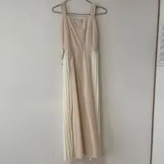 archives キャミワンピース ベージュとアイボリー