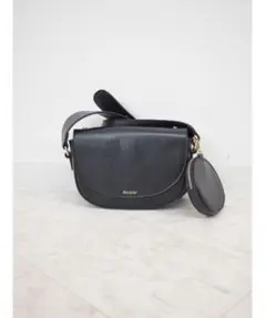 Reurie’ ハーフムーン ショルダーバッグ