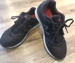 New Balance ニューバランス スニーカー　ブラック/MW880BS4