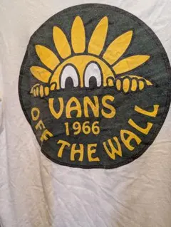VANS ロングスリーブTシャツ ホワイトMサイズほど状態悪いですのサムネイル