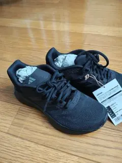 adidas GX0711 ブラックスニーカー 235