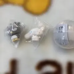 サンリオ ふわふわフロッキードールバッドばつ丸 1点シナモロール2点