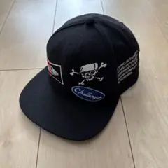 Challenger ロゴキャップ