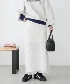 カットフリルIラインスカート ホワイト