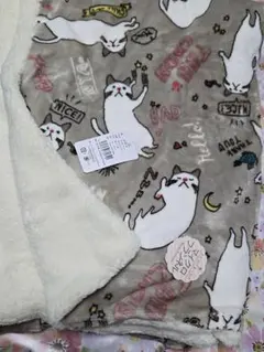 白猫ターチャン　 マイクロフランネルブランケット