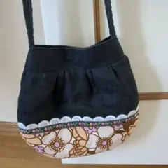ハンドメイド グラニーショルダーバッグ ブラック 花柄とレース*
