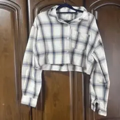 チェック柄ショート丈シャツ 長袖