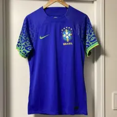 Nike サッカー ブラジル代表 ユニフォーム Sサイズ(インポートサイズ)のサムネイル