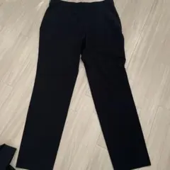 GU オフィスカジュアル　パンツ　黒　メンズ