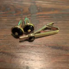 Item thumbnail for item cf294376-22bf-4a64-966d-46d69db48a77