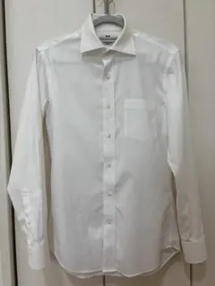 UNIQLO スーパーノンアイロン　スリムフィット ホワイトシャツ