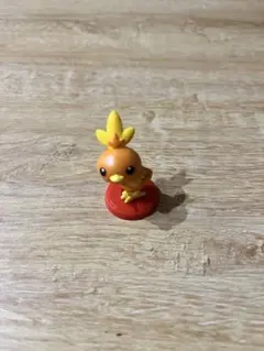 ポケモン　チョコエッグ　旅立ちの3匹　アチャモ