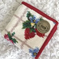 【新品未使用】　FEILER 　ストロベリーフィールドプティ　いちご柄　ハンカチ