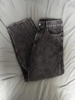 ZARA コーデュロイバギーフィットパンツ　ツイストシーム