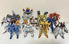 【まとめ売り】プラモデル組立済み完成品13点のサムネイル