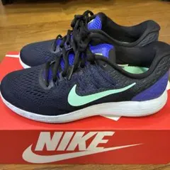 NIKE ランニングシューズ 黒/青/緑