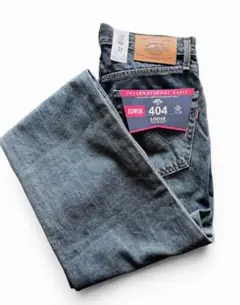 新品 未使用 EDWIN 404 LOOSE ストレートデニム 31インチのサムネイル