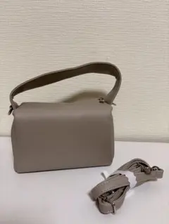 淡色 ベージュ ワンハンドルミニショルダーバッグ 合成皮革