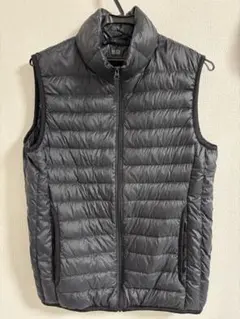 ウルトラライトダウン　ベスト サイズS ユニクロ
