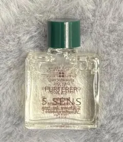 新品】ルネフルトレール 5センスオイル 3ml ×2本　ガラス瓶 容器 トラベルのサムネイル