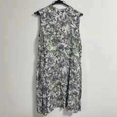 CLOCHE 花柄ワンピース ノースリーブ フレアワンピース 総柄 レディースのサムネイル