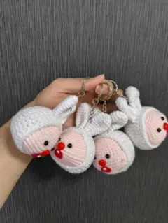 うさぎのあみぐるみキーホルダー4個セット