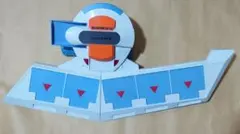 遊戯王GX 電動デュエルディスク グレーおまけのカード2枚つき - メルカリ