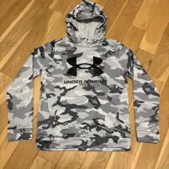 UNDER ARMOUR 迷彩柄 フード付きパーカー　裏起毛150cm
