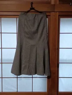 GU薄茶色 フレアロングスカート