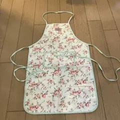 Cath Kidston フローラルエプロン